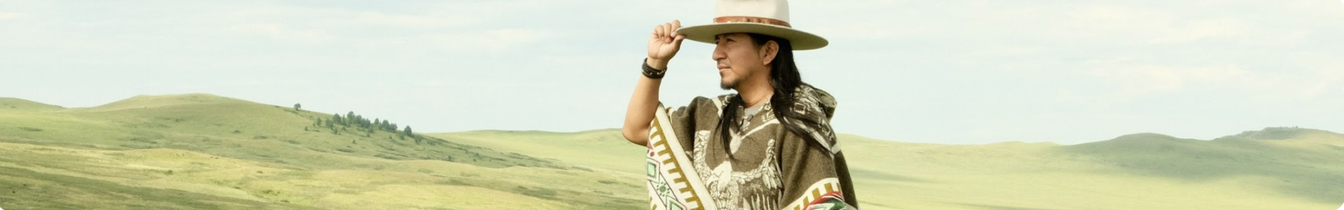 Andean pan flute musician who plays the sound of silence